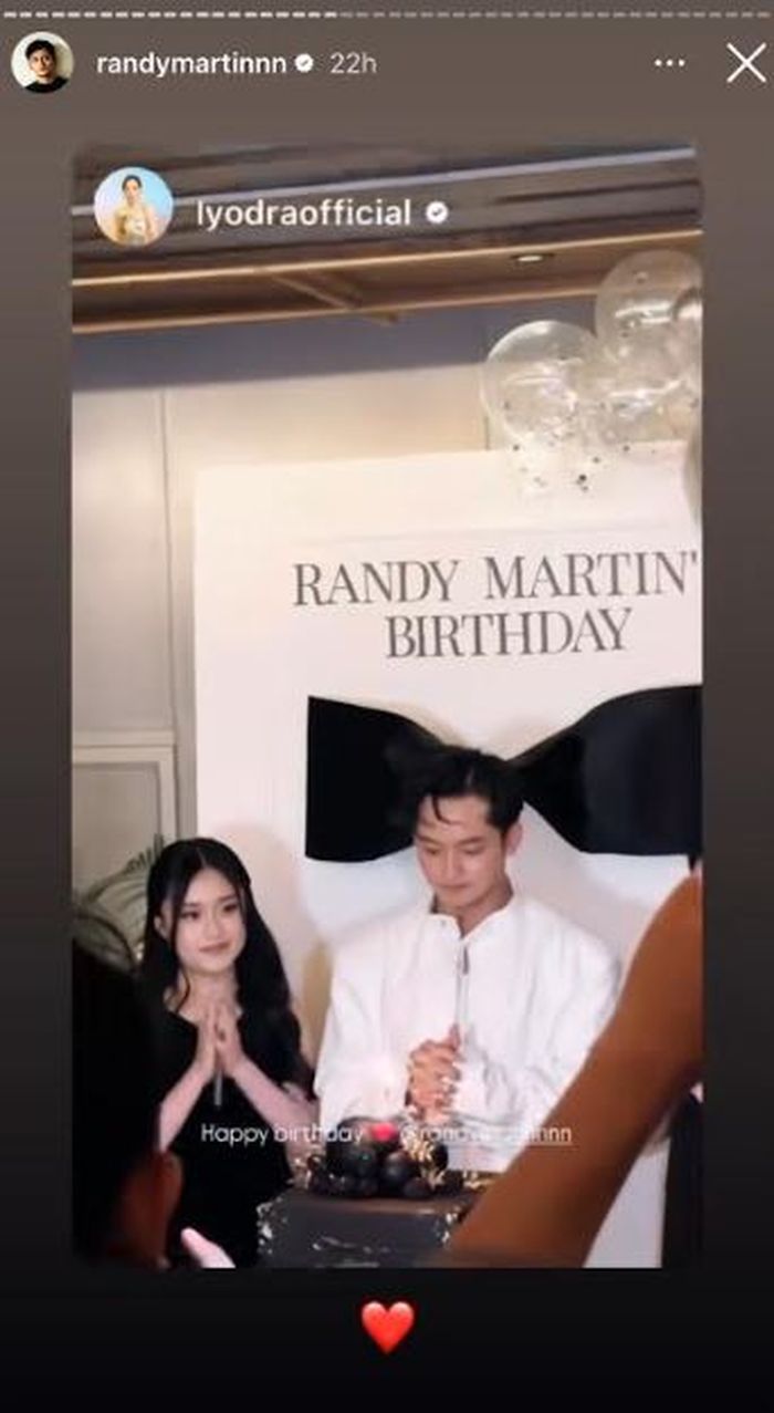 Postingan Randy Martin