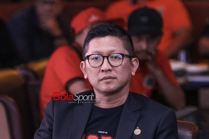 Direktur Persija Jakarta, Mohamad Prapanca, sedang hadir di Foo Foo Restaurant, Kuningan, Jakarta, Kamis (28/11/2024). 