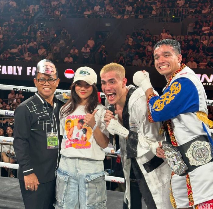 Momen pertama pertemuan Fuji dengan Aisar Khaled.