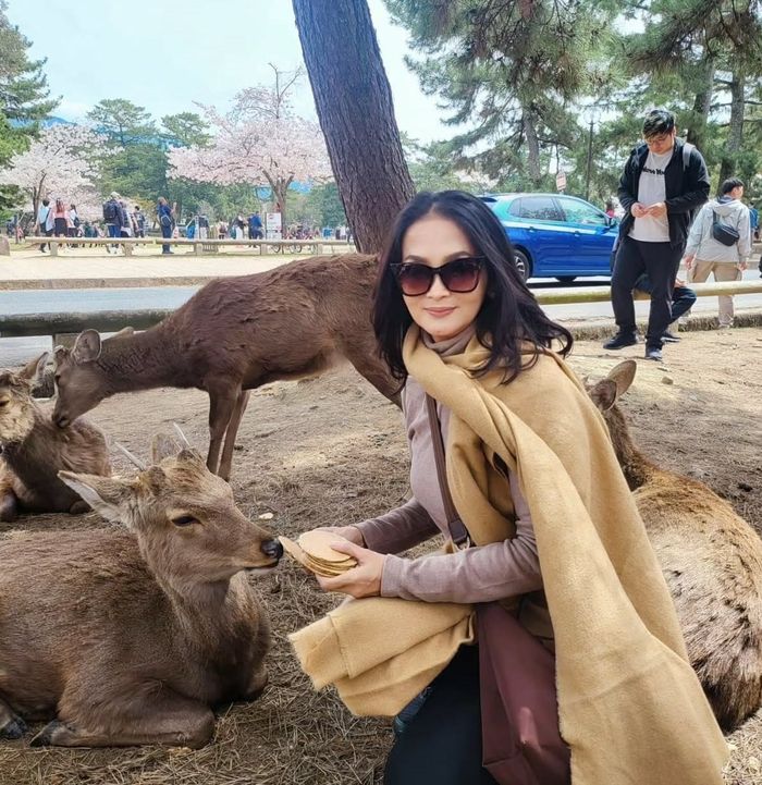 Anna Maria, ibu tiri Gading Marten.