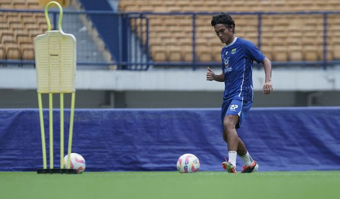 Zalnando saat menjalani latihan Persib Bandung, Jumat (3/1/2025).