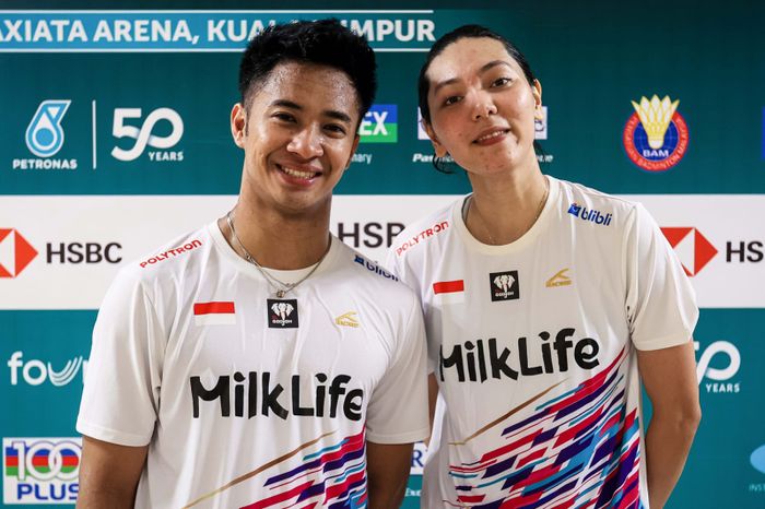 Pasangan ganda campuran Indonesia, Dejan Ferdinansyah/Gloria Emanuelle Widjaja, setelah tampil pada babak kedua Malaysia Open 2025 di Axiata Arena, Kuala Lumpur, Malaysia, Kamis (9/1/2025)