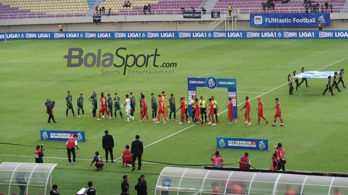 PSS Sleman Vs Persebaya di Liga 1 di Stadion Manahan, Solo, Sabtu (11/1/2025).