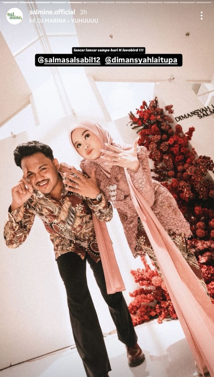 Salma Salsabil resmi bertunangan dengan sang kekasih, Dimansyah Laitupa.