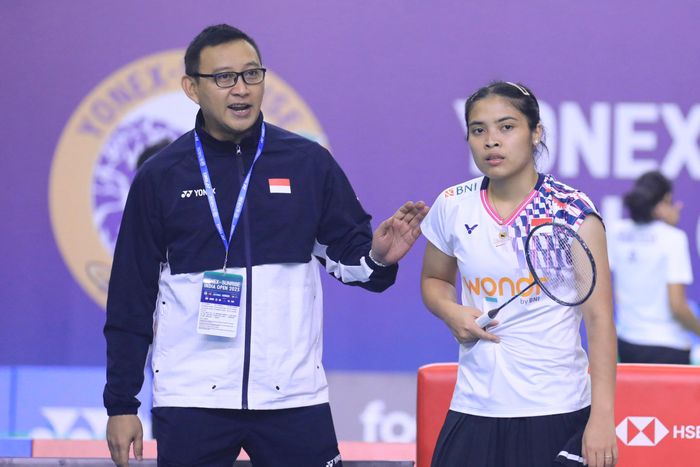 tunggal putri Indonesia, Gregoria Mariska Tunjung bersama pelatih Imam Tohari pada babak kedua India Open 2025, Kamis, 16 Januari 2025