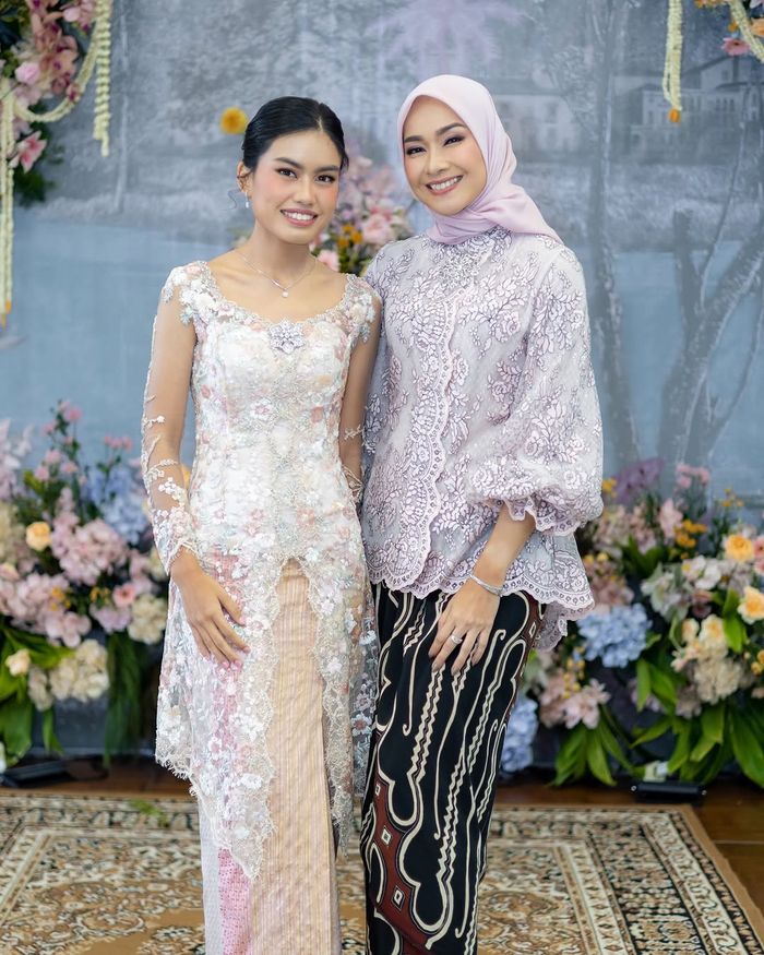 Alya Rohali dan putri sulungnya, Namira Adjani.