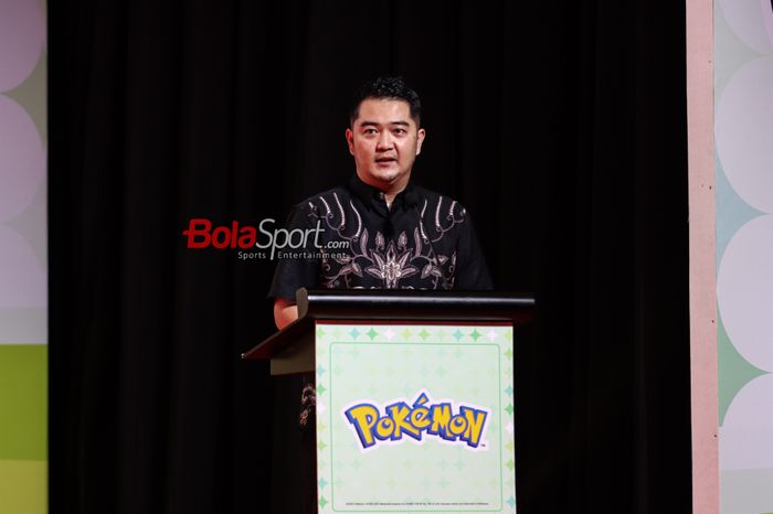 Managing Director PT GSI (Garuda Sepak Bola Indonesia), Marshal Masita, sedang memberikan keterangan kepada awak media di Ballroom Hotel Fairmont, Senayan, Jakarta, Kamis (23/1/2025).