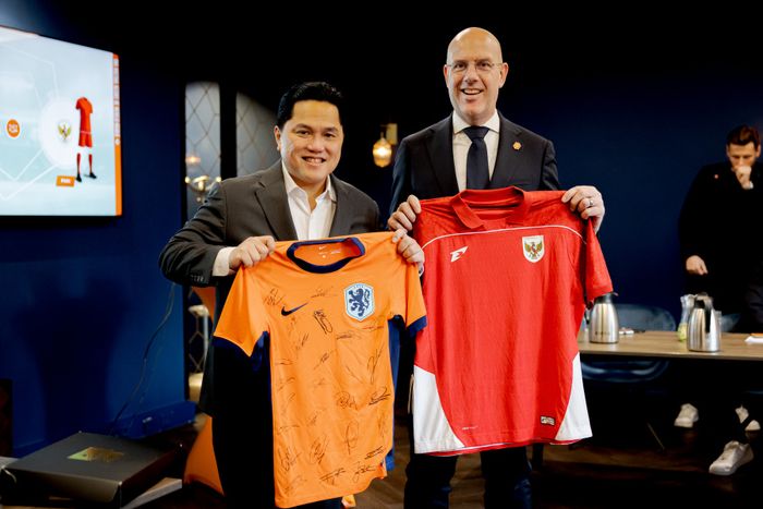 Ketua Umum PSSI, Erick Thohir, menggelar pertemuan resmi dengan pihak Asosiasi Sepak Bola Kerajaan Belanda (KNVB) pada Senin (27/1/2025).