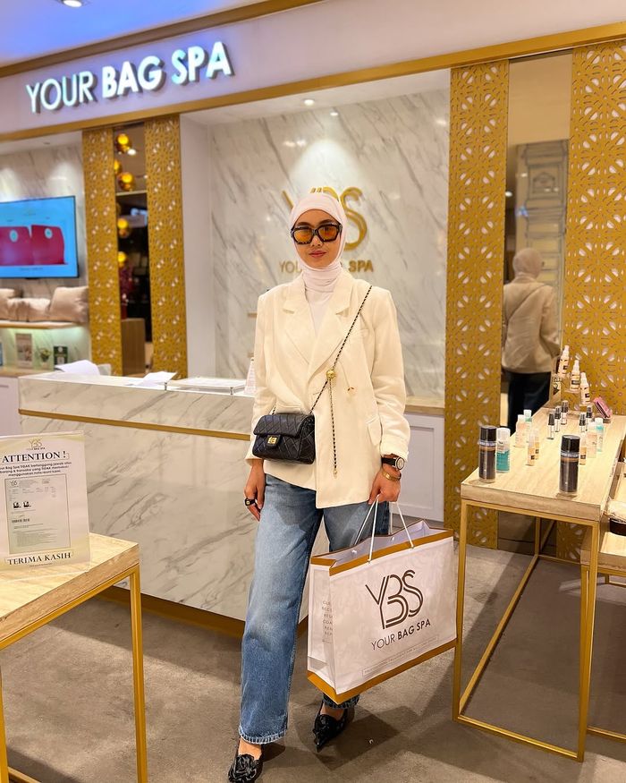 Potret OOTD Berhijab Selfi Nafilah.