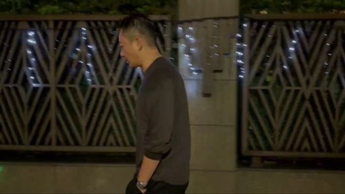 Wang Xiaofei hujan-hujanan dan basah kuyup setiba di Taiwan