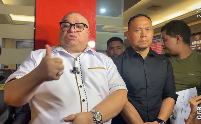 Razman Arif Nasution ditemui di Polres Jakarta Selatan, Kamis (13/2/2025).