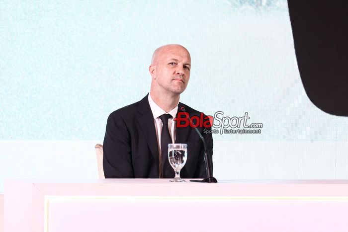 Penasihat Teknis PSSI, Jordi Cruyff, sedang memberikan keterangan kepada awak media di Hotel Mulia, Senayan, Jakarta, Selasa (11/3/2025).