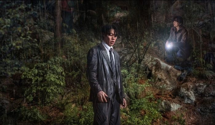 Sinopsis Film Revelations