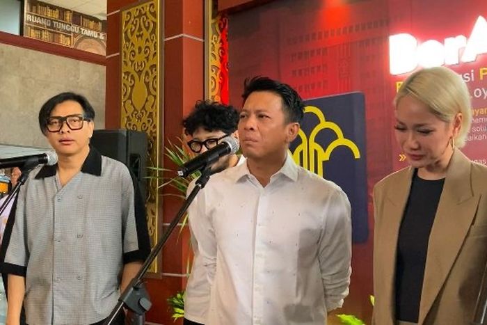 Deretan musisi ke Kantor Kementerian Hukum, Kuningan, Jakarta Selatan, Rabu (19/2/2025). 