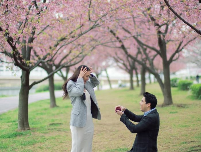 Luna Maya dilamar Maxime Bouttier