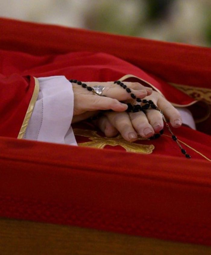 Jenazah Paus Fransiskus