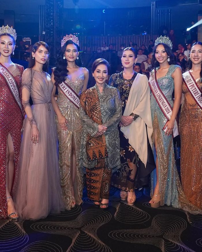 Sabrina Chairunnisa di Puteri Indonesia 2025.