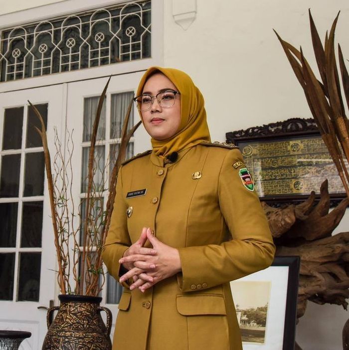 Anne Ratna Mustika, mantan istri Dedi Mulyadi