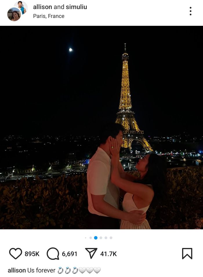 Foto romantis Simu Liu saat melamar sang kekasih di Paris, Prancis. Ini profil Allison Hsu.