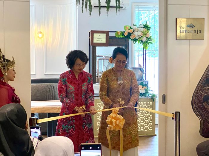 Launching Umaraja di Lumpang Emas Signature.