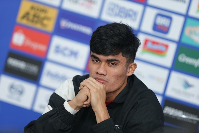 Striker Persis Solo, Ramadhan Sananta yang hadir di konferensi pers jelang lawan Persib Bandung, Jumat (23/5/2025).