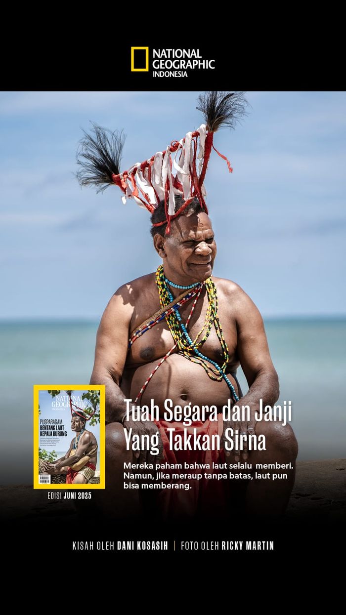 Spenyer Malasamuk, tokoh adat suku Moi Malaumkarta. Masyarakat adat di sana menggelar tradisi egek untuk melindungi kebutuhan warga. Egek merupakan salah satu bentuk konservasi kelautan dengan pendekatan hukum adat.