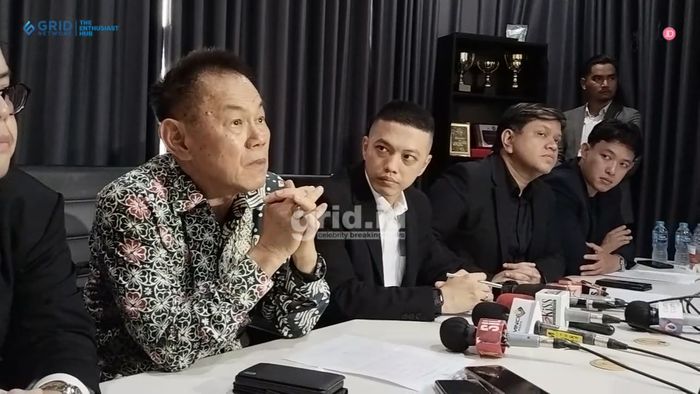 Sadrakh Seskoadi, dalam konferensi pers yang digelar di kantornya, kawasan Kembangan, Jakarta Barat, Senin (16/6/2025).