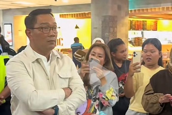 Kronologi Ridwan Kamil marahi petugas bandara Ngurah Rai Bali.