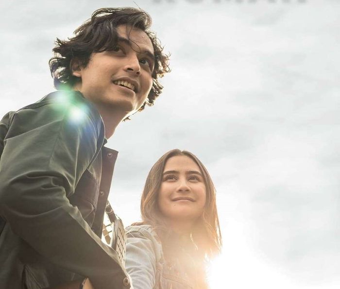 Jourdy Pranata dan Prilly Latuconsina dalam film Kukira Kau Rumah.