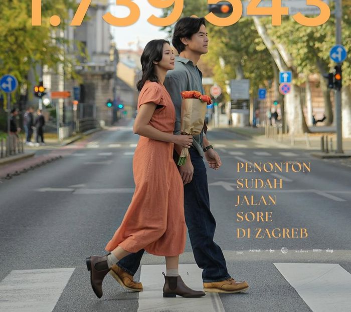 Outfit Sheila Dara di film SORE.