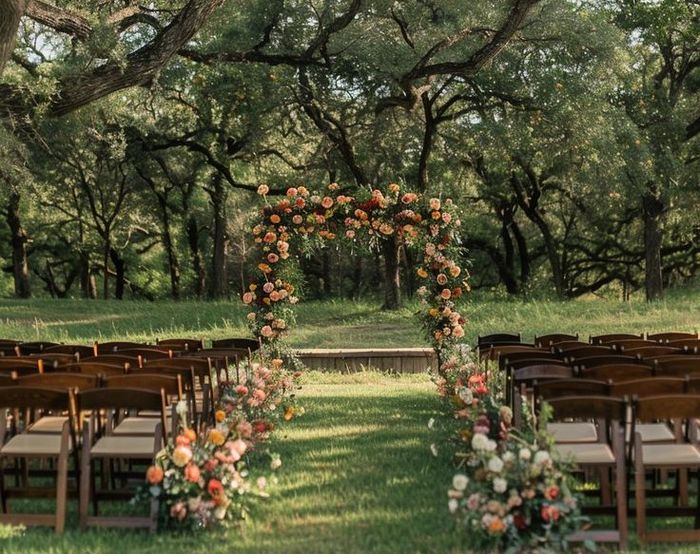 Venue pernikahan outdoor.