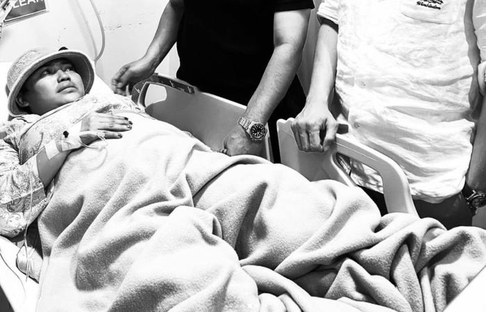 Mpok Alpa disebut sempat mengeluh kesakitan, malam sebelum ia berpulang.