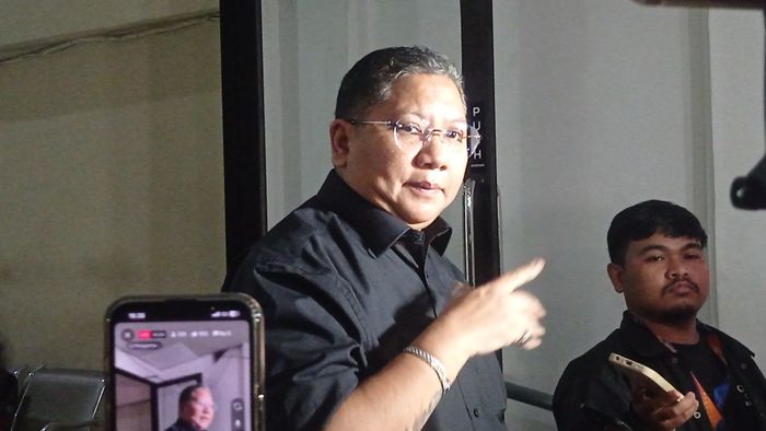 Kuasa hukum Vadel Badjideh, Oya Abdul Malik&nbsp;di Pengadilan Negeri Jakarta Selatan, Rabu (20/8/2025).