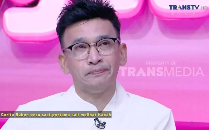 Tangis Ruben Onsu pecah saat lihat Kabah pertama kali.
