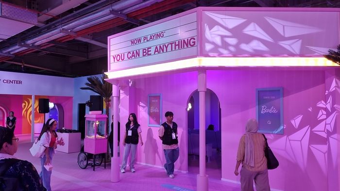 Instalasi di World of Barbie di Agora Mall Jakarta Pusat, Selasa (9/9/2025).