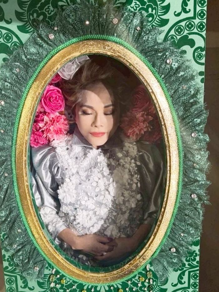 Istri Soekarno pamer tidur di peti mati, Dewi Soekarno ungkap alasannya hingga singgung soal kematian!