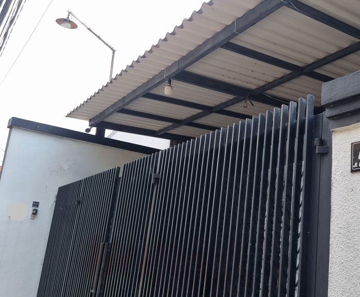 Rumah Nissa Sabyan di kawasan Jatiwaringin, Jakarta Timur, Jumat (26/9/2025).