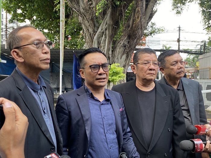 Kuasa hukum Reza Gladys, Julianus Sembiring di Pengadilan Negeri Jakarta Selatan pada Rabu (1/10/2025).