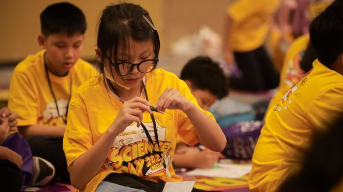 Ilmuwan Cilik Jakarta Siap Tampil di Gramedia Science Day 2025 bersama Mischka dan Devon 