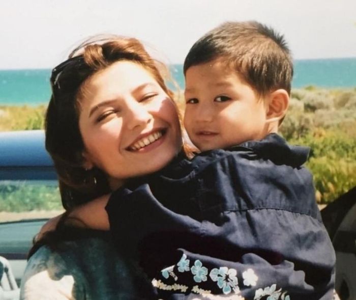 Tamara Blezynski unggah foto masa kecil Teuku Rassya