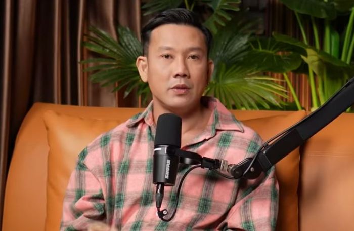 Youtuber Denny Sumargo beri komentar mengejutkan soal video CCTV Inara Rusli dan Insanul Fahmi, sebut wajah tak jelas di rekaman. 