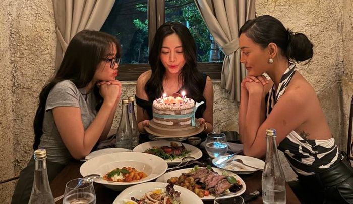 Erika Carlina dan Rachel Vennya mengaku sering tak tega dengan kondisi Fuji yang kerap dibully netizen.