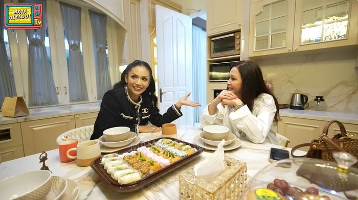 Cerita persahabatan Maia Estianty dan Krisdayanti