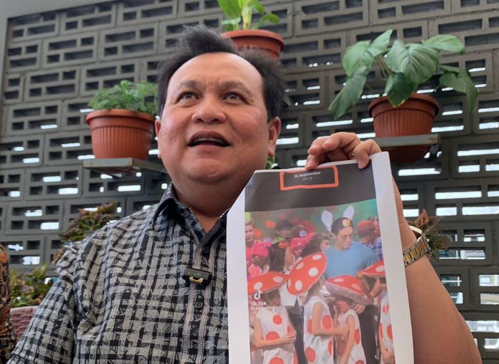 Kuasa hukum Ruben Onsu, Minola Sebayang saat dijumpai di kawasan Pulo Mas, Jakarta Timur, Sabtu (15/11/2024).