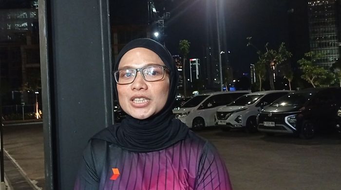 Manajer Inara Rusli, Karina Putri ditemui di kawasan Kuningan, Jakarta Selatan, Minggu (23/11/2025).