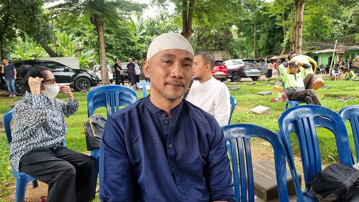 Rama Moektio saat ditemui di TPU Jeruk Purut, Jakarta Selatan, Senin (8/12/2025).
