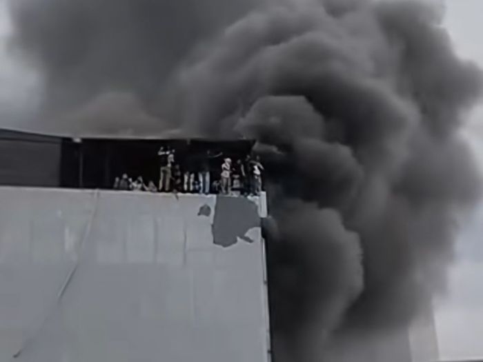 Penyebab kebakaran gedung Terra Drone akhirnya terungkap, ada pemicu api di lantai 1 hingga polisi telusuri unsur kelalaian.