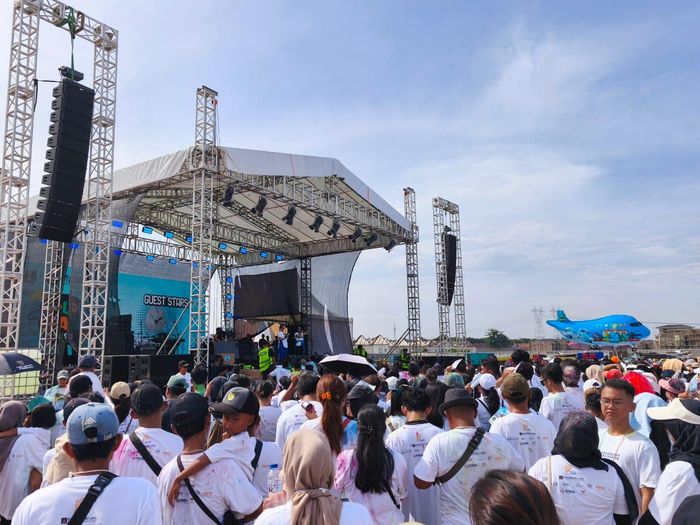 Paramount Color Walk 2025