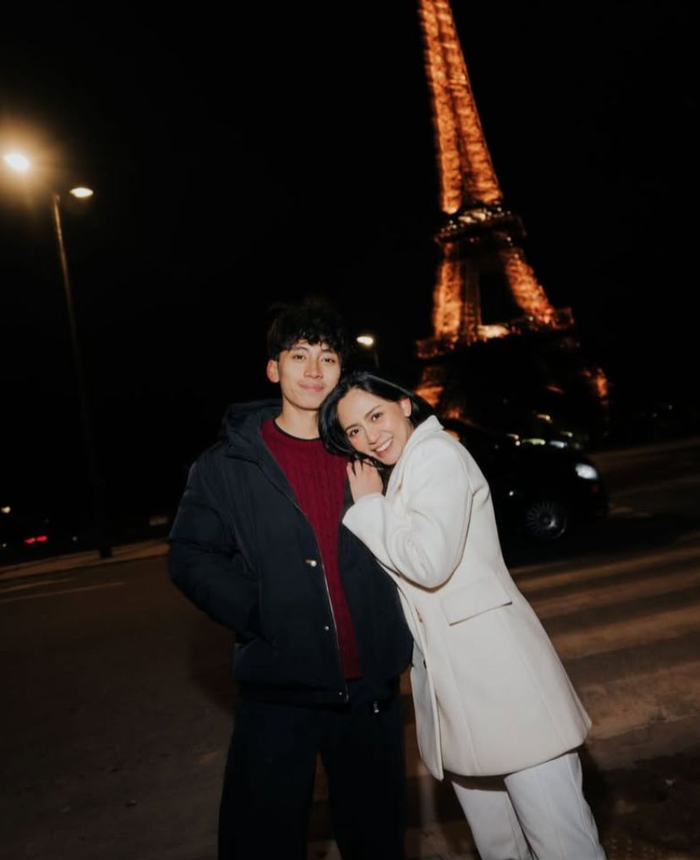 Momen liburan Rachel Vennya di Paris, Prancis.