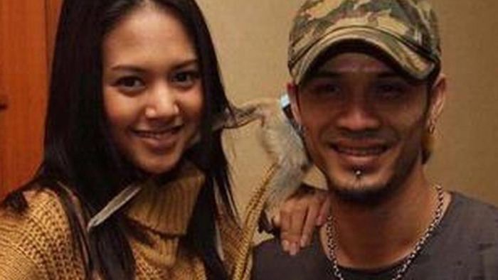 Foto lawas Roby Tremonti dan Aurelie Moeremans.